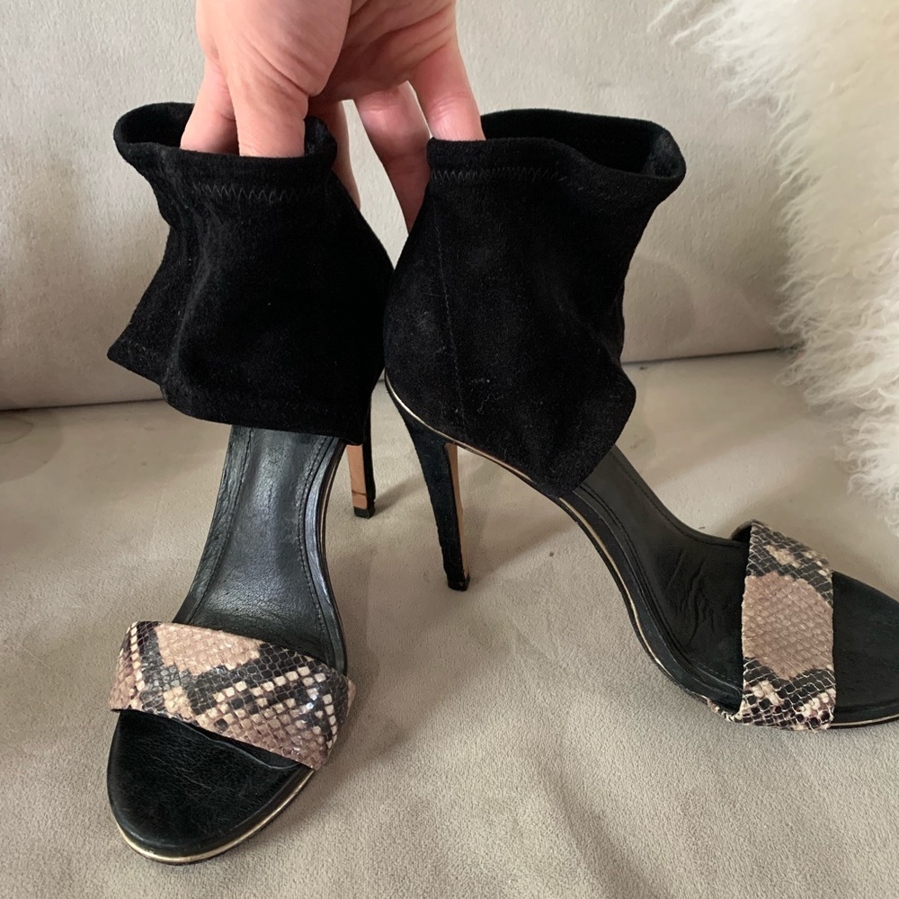 Super hot Coach heels with snake print leather!